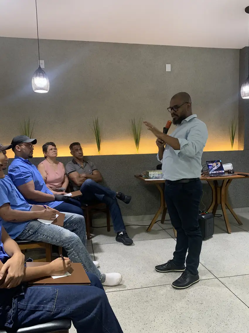 Palestra in-company para colaboradores com Eugenio Martins